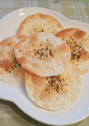 餃子の皮でパリパリチップス♪-レシピのメイン写真