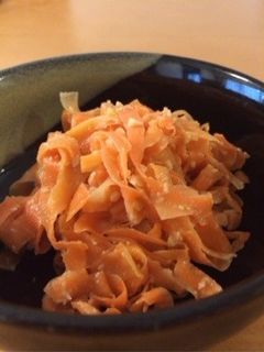ニンジンの胡桃味噌和え-レシピのメイン写真