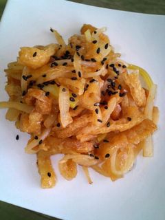 大根の皮と油揚げのきんぴら-レシピのメイン写真
