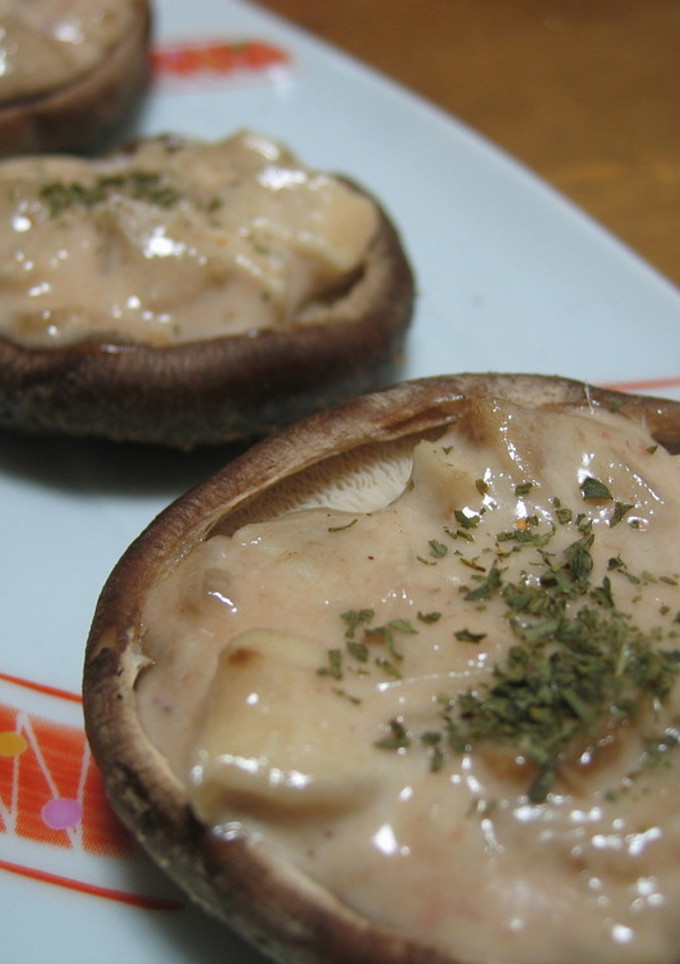 簡単おつまみ☆椎茸アンチョビマヨ焼き-レシピのメイン写真