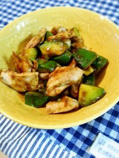 鶏肉とアボカドのわさび醤油炒め-レシピのメイン写真