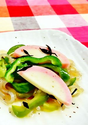 ひじきと糸こんにゃく・蒲鉾の煮物♪-レシピのメイン写真