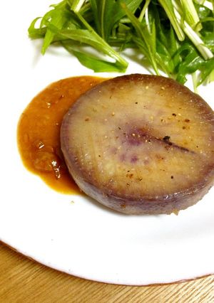 鮮やか！！紅時雨大根のステーキ-レシピのメイン写真