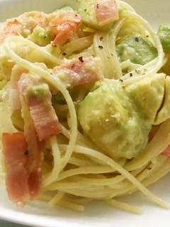 エビとアボカドのクリームパスタ♪-レシピのメイン写真
