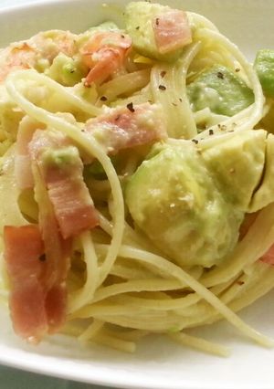 エビとアボカドのクリームパスタ♪-レシピのメイン写真