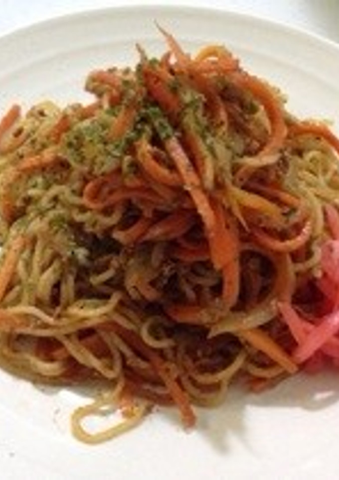 卵でまろやか☆人参しりしり焼きそば-レシピのメイン写真