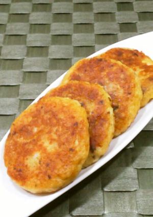 リメイク(カレー)ポテトもち-レシピのメイン写真