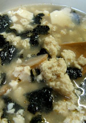 くずし豆腐のピリ辛ガーリックスープ-レシピのメイン写真
