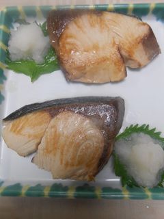 定番のブリ塩焼き・大根おろし添え-レシピのメイン写真