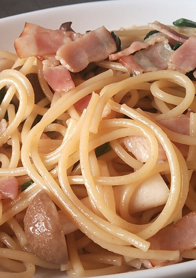 ほうれん草としめじとベーコンの和風パスタ-レシピのメイン写真
