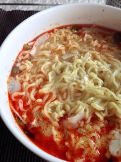 インスタントラーメンde本格酸辣湯麺-レシピのメイン写真