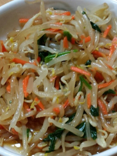 モヤシで1品♪残り野菜で簡単ナムル☆-レシピのメイン写真