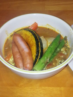 旦那絶賛!えびトマトベースのスープカレー-レシピのメイン写真