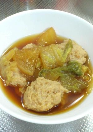 白菜と大根と鶏肉団子スープ-レシピのメイン写真