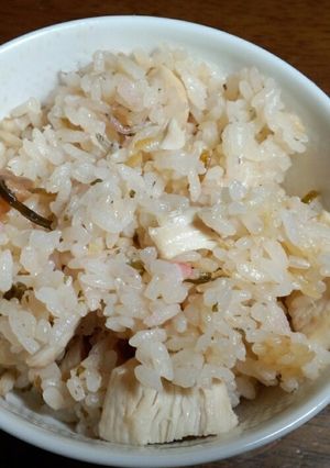 鶏肉とちりめんじゃこの梅味の炊き込み御飯-レシピのメイン写真