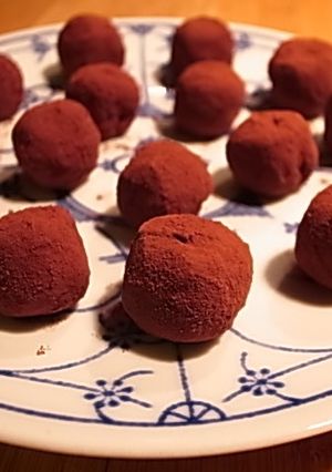 節約量増し？簡単生チョコ風トリュフ-レシピのメイン写真