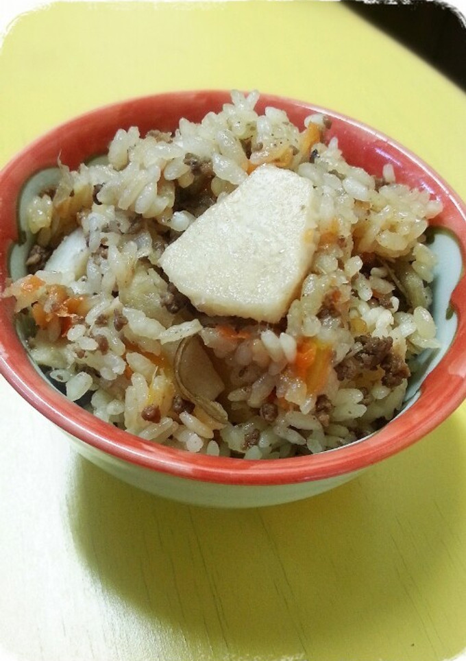 中華おこわ風!!里芋の炊き込みご飯-レシピのメイン写真