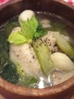 セロリ&手羽先&にんにくのシンプルスープ-レシピのメイン写真