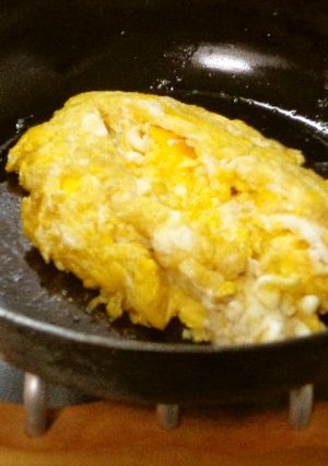 最速の焦がしバター香るプレーンオムレツ-レシピのメイン写真