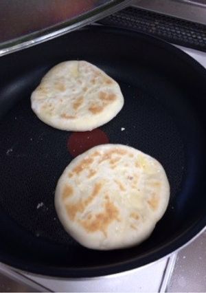 無印のナンミックスで！チーズクルチャ-レシピのメイン写真