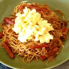 รูปของ 沖縄♡ ポークたまご焼きそば