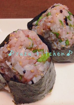 ＊大葉とじゃこのｻｯﾊﾟﾘおにぎり＊-レシピのメイン写真