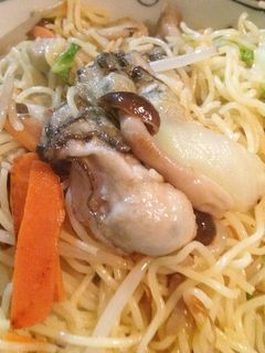 広島と言えば、 牡蠣 塩焼きそば-レシピのメイン写真