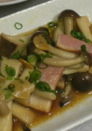ベーコンと茸のニンニクバター醤油炒め-レシピのメイン写真