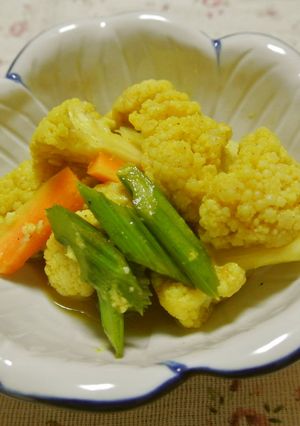 カリフラワーの塩麹カレー甘酢マリネ♪♪-レシピのメイン写真