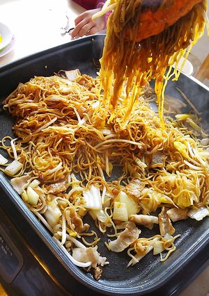 隠し味は赤味噌！やきそば-レシピのメイン写真