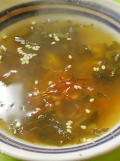 袋ラーメン1個で家族みんなの漬物スープ-レシピのメイン写真
