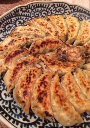 白菜もいける！冬餃子-レシピのメイン写真