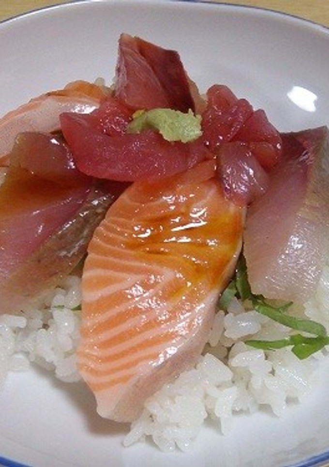 お刺身の切り落としで海鮮丼-レシピのメイン写真