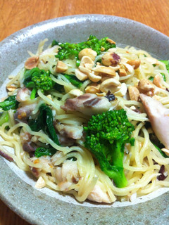 菜の花とアジでアジアン焼きそば-レシピのメイン写真