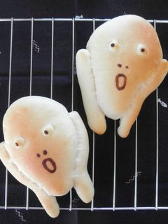 名画に挑戦!ムンクの叫びパン♪-レシピのメイン写真