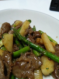 じゃがいもと牛肉の炒めもの-レシピのメイン写真