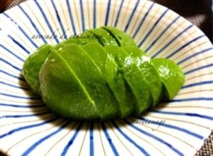 浅漬けの素で簡単に♪アボカドでお漬物☺︎-レシピのメイン写真