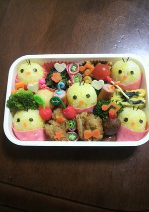 キャラ弁可愛いヒヨコ達-レシピのメイン写真