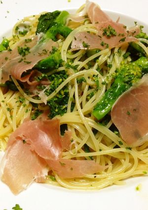 簡単に！菜の花と生ハムのスパゲッティ-レシピのメイン写真