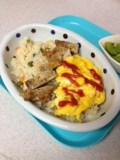 炊飯器エビピラフのワンプレートランチ-レシピのメイン写真