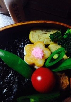 お弁当＊はんぺんお花＊-レシピのメイン写真