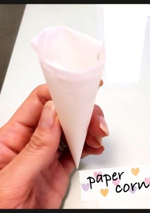 アイシングクッキー▷簡単ペーパーコルネ-レシピのメイン写真