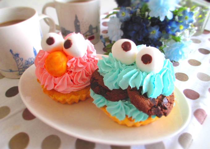 エルモ＆クッキーモンスターのカップケーキ by Marrietty 
