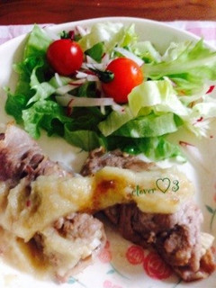 玉ねぎペースト☆③舞茸を豚肉で巻き巻き-レシピのメイン写真