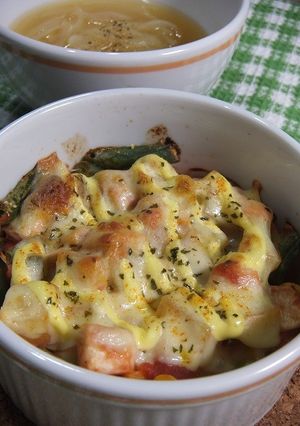 簡単！野菜とサーモンのヘルシーロースト-レシピのメイン写真