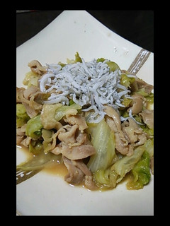 鶏肉とレタスのワイン蒸し-レシピのメイン写真