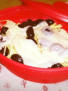 千切りキャベツと黒豆のチーズ蒸し。-レシピのメイン写真