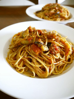 茄子のツナとバジルのトマトソースパスタ♪-レシピのメイン写真