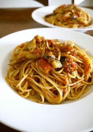 茄子のツナとバジルのトマトソースパスタ♪-レシピのメイン写真