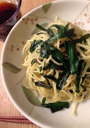 炒めて美味しい！ニラ焼きそばを麺つゆで-レシピのメイン写真